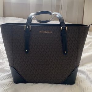 Michael Kors tote bag